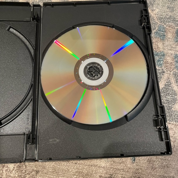 {Mrs. Doubtfire} DVD Behind the Seams edition, excellent used condition 1993 - Picture 6 of 6